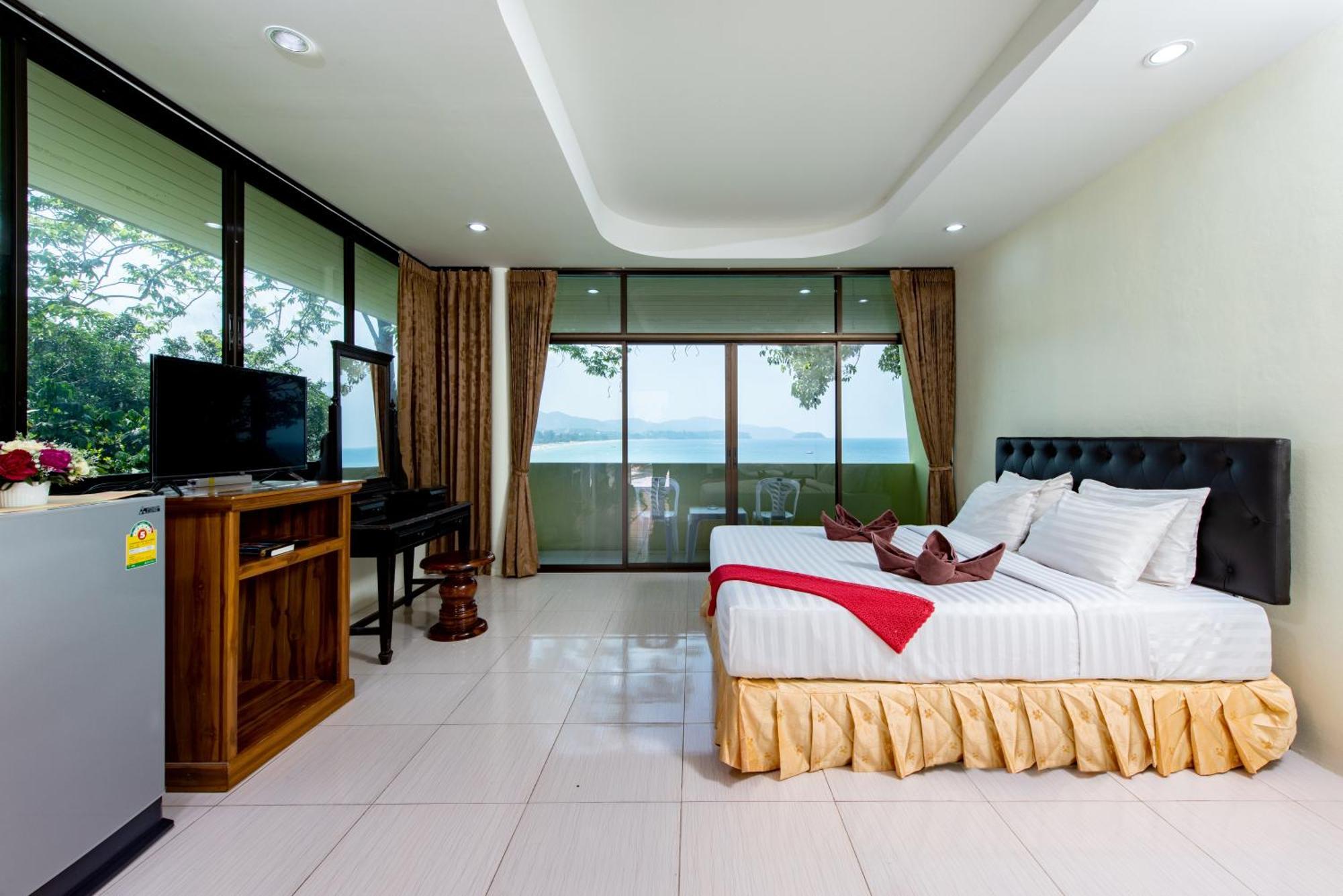 Baan Karon Hill Phuket Resort Bagian luar foto