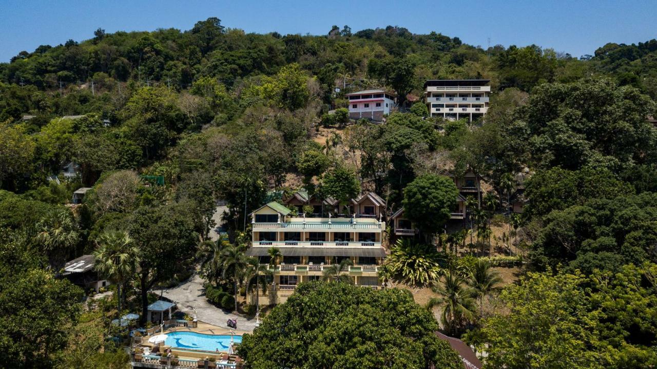 Baan Karon Hill Phuket Resort Bagian luar foto